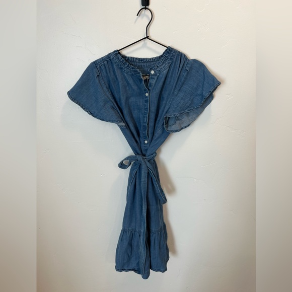 Loft Dress - Picture 1 of 2